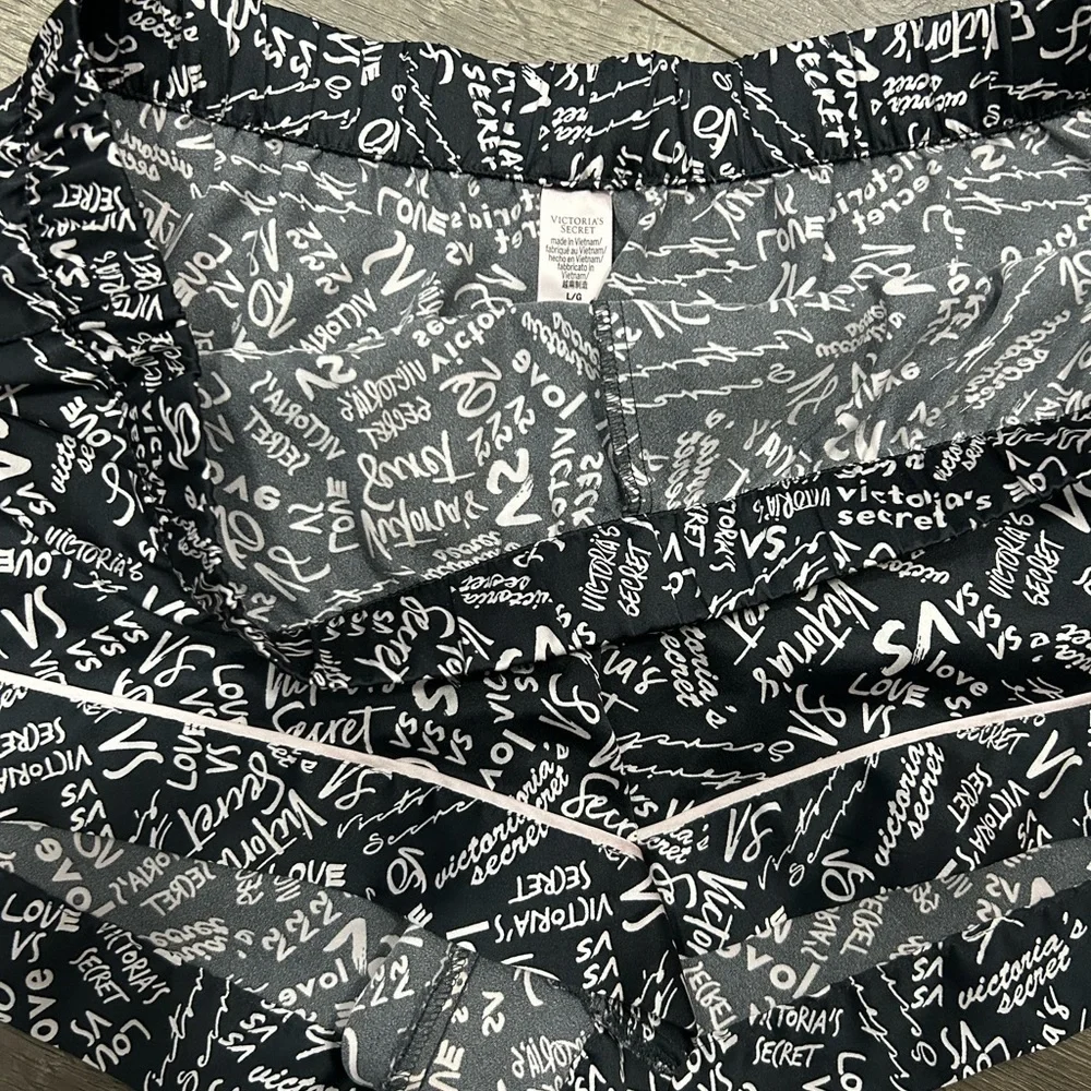 Silky Victorias Secret Set Pink and Black - Picture 4 of 4